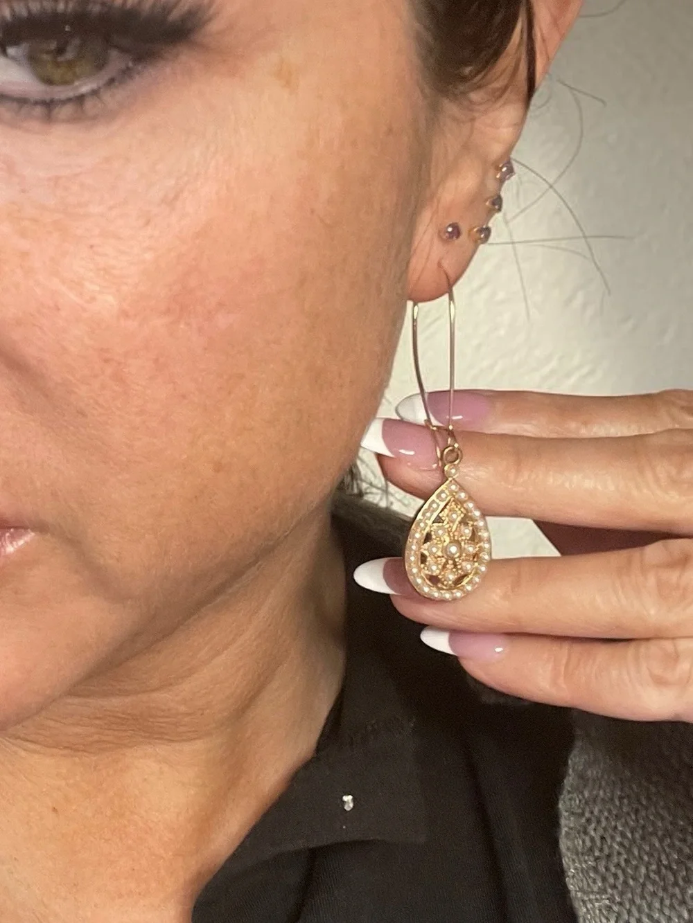 Gold Tone Faux Pearl Ornate Filigree Teardrop Dangle Earrings